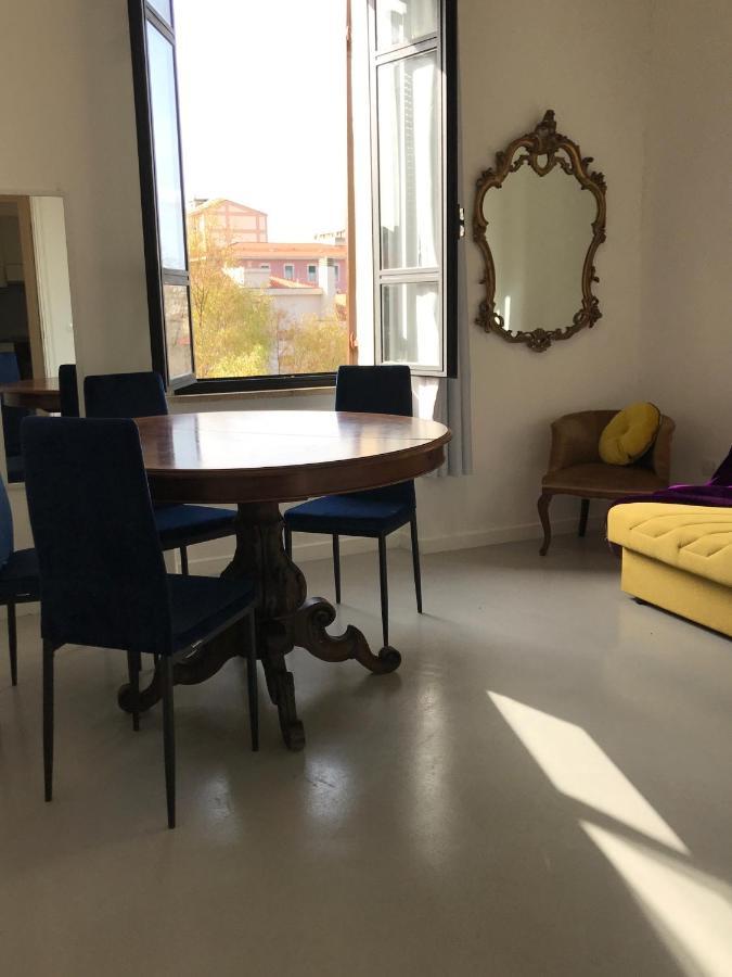 לינה וארוחת בוקר סאסארי Palazzo Pilo מראה חיצוני תמונה